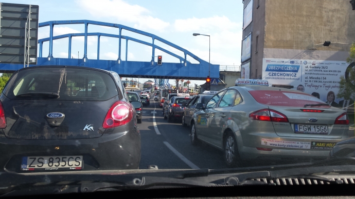 7/9 Komunikacyjny koszmar w czasie derbów