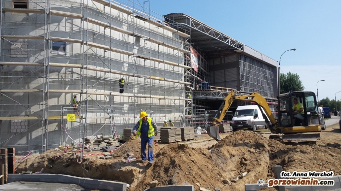 12/12 Postępy w budowie Galerii Manhattan