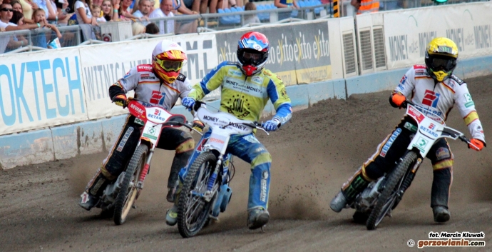 8/41 Stal - Betard 50:40