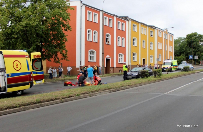 11/14 Starsza kobieta zginęła na pasach