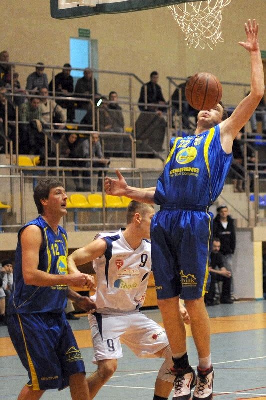 8/17 GKK Gorzów - Górnik Nowe Miasto Wałbrzych 76:80