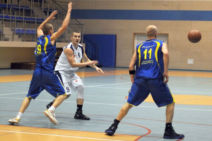 9/17 GKK Gorzów - Górnik Nowe Miasto Wałbrzych 76:80