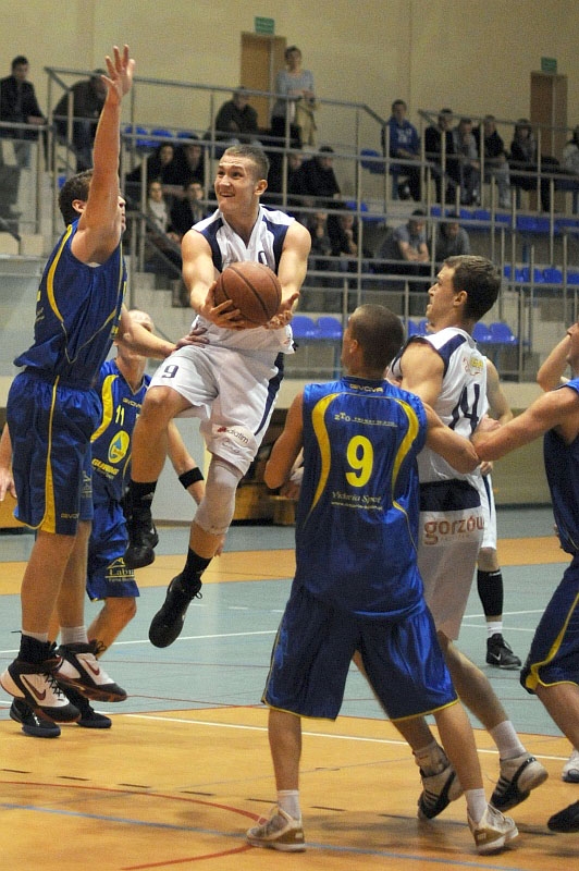 10/17 GKK Gorzów - Górnik Nowe Miasto Wałbrzych 76:80