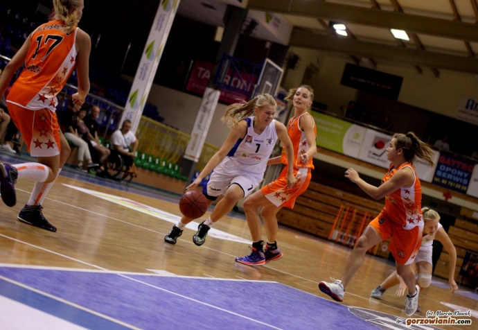 13/15 XII Memoriał Oli Piotrowskiej