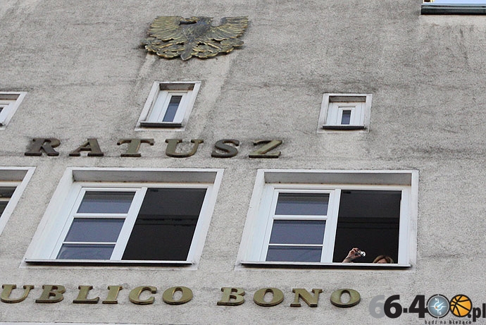 29/41 Przemarsz Kibiców