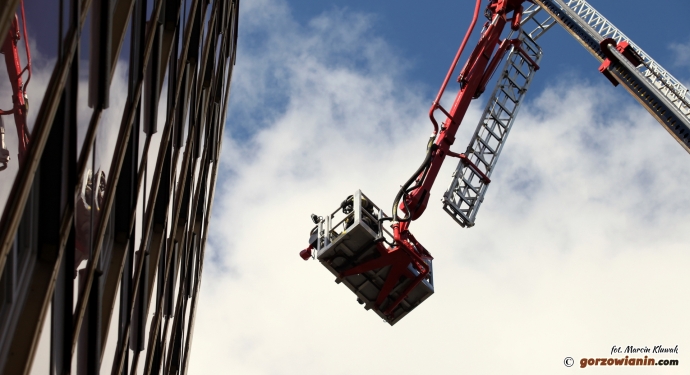 6/11 Strażacki miś w prezencie dla małego pacjenta