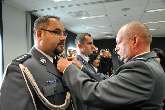 19/21 Ślubowanie nowych policjantów