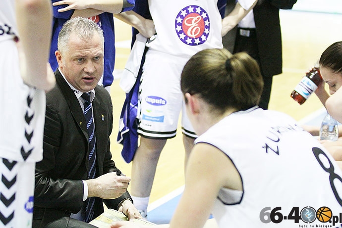 21/42 KSSSE AZS PWSZ Gorzów - Artego Bydgoszcz 68:54