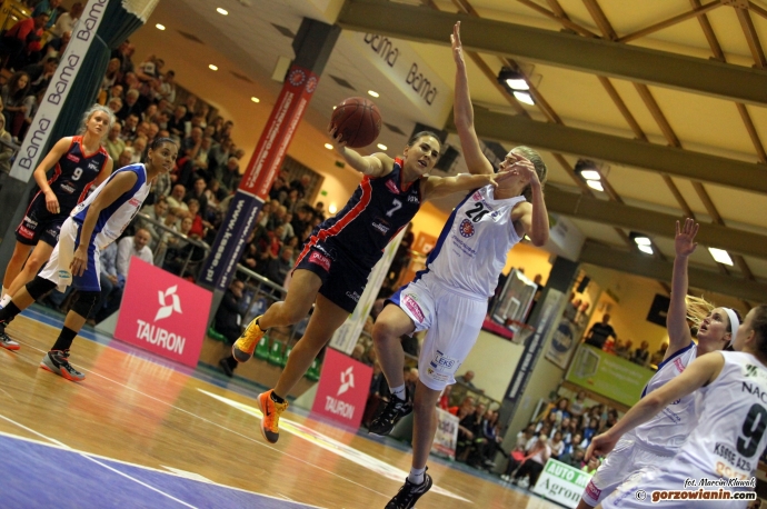 38/44 KSSSE AZS PWSZ Gorzów – Basket Gdynia 61:68