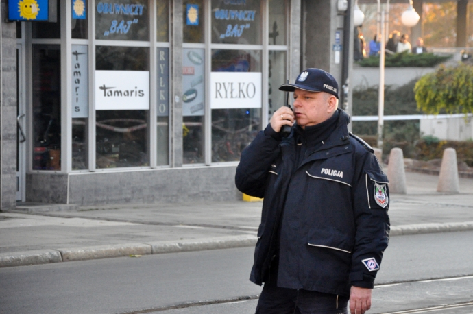 14/17 Na Pocztowej znaleziono granat