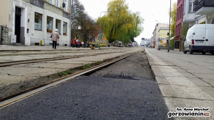 4/7 Z Chrobrego znikają krawężniki