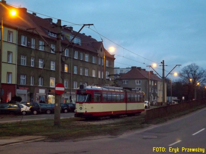 4/5 Zerwana trakcja na os. Słonecznym