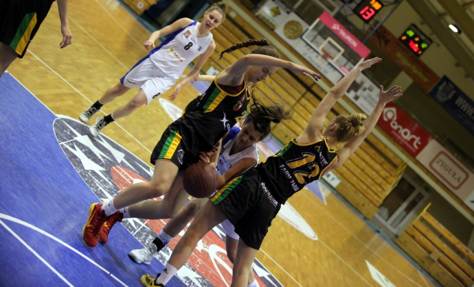 3/15 1 liga kobiet: AZS PWSZ II Gorzów - X-Demon Tęcza Leszno