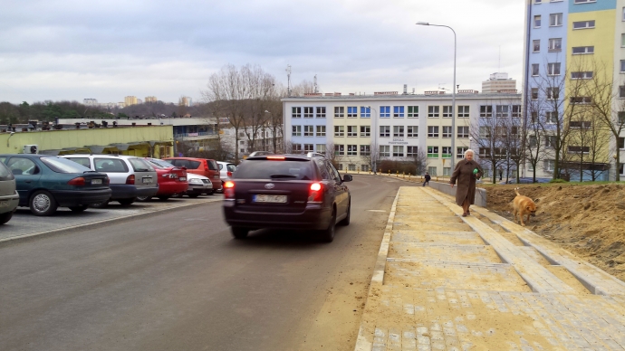 6/11 Wyremontowana ulica Wyczółkowskiego