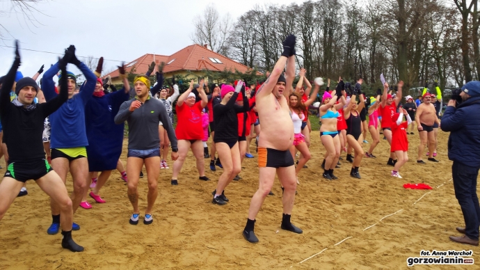 5/19 Gorzowskie morsy biły rekord Guinnessa 