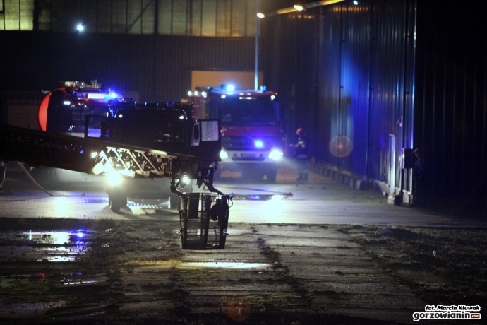 5/6 Pożar hali na Zawarciu