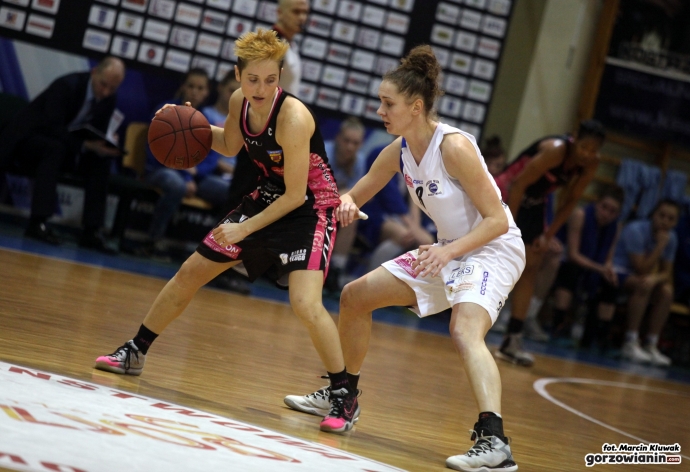 17/18 KSSSE AZS PWSZ Gorzów – Artego Bydgoszcz 65:71