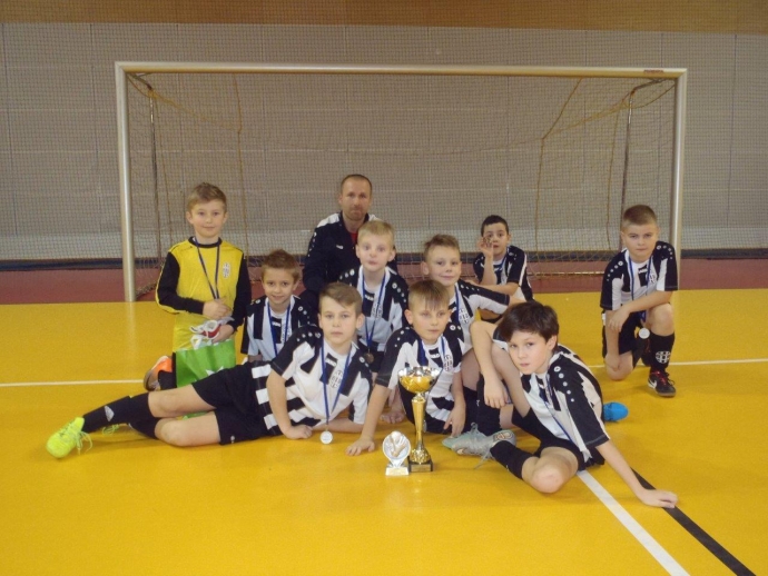 18/20 Turniej KP Progres LPFA U10