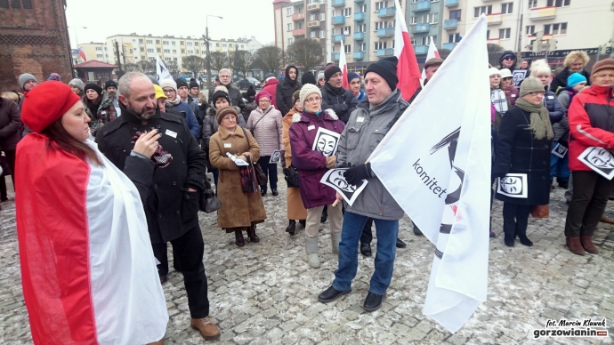 4/11 Druga manifestacja KOD w Gorzowie