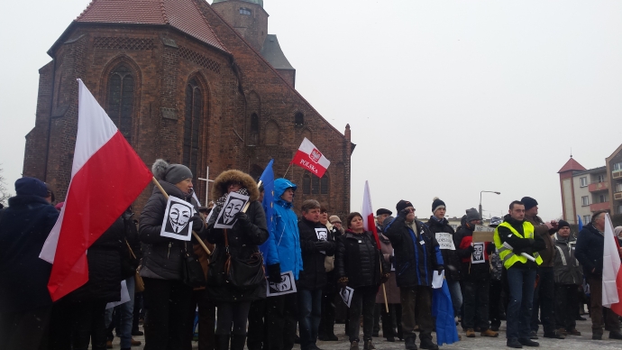 10/11 Druga manifestacja KOD w Gorzowie