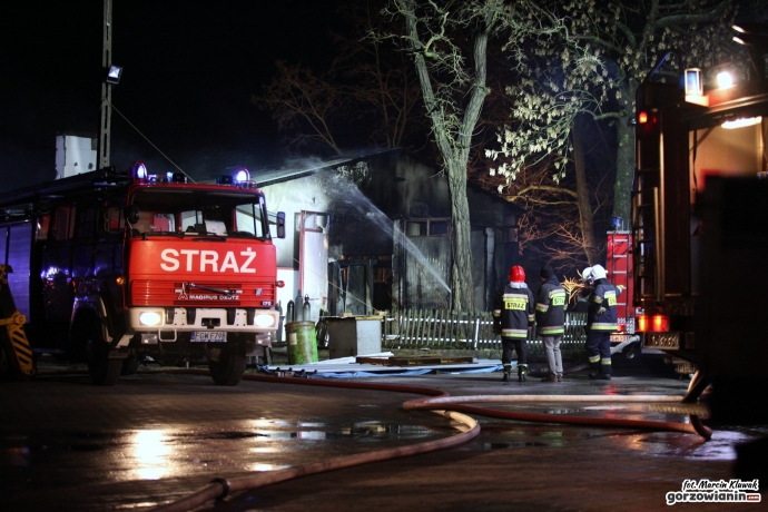 4/8 Pożar hali w Jenińcu