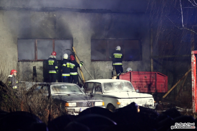 6/8 Pożar hali w Jenińcu