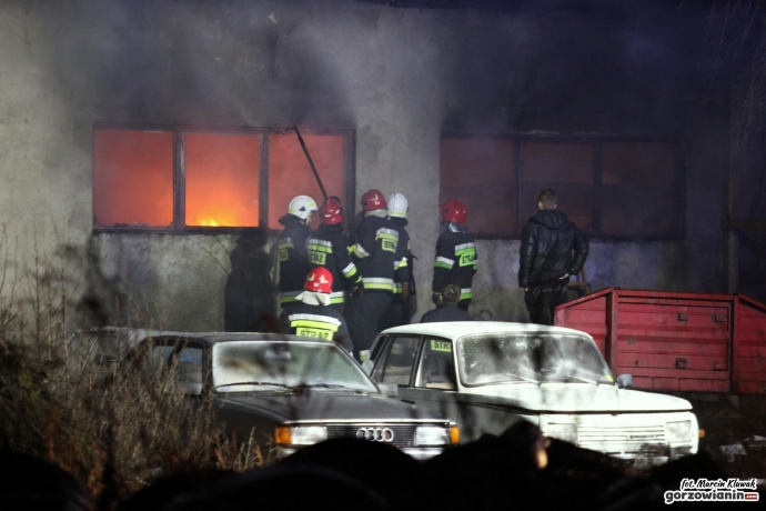 8/8 Pożar hali w Jenińcu