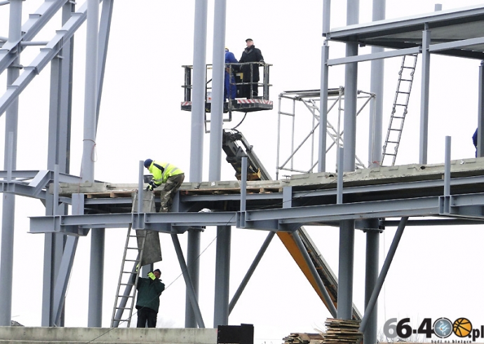 4/25 Przebudowa stadionu żużlowego - 31.01.2011r.