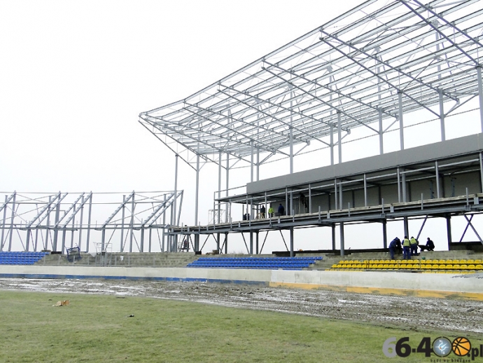 7/25 Przebudowa stadionu żużlowego - 31.01.2011r.
