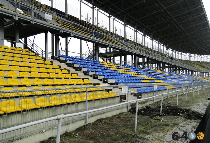 18/25 Przebudowa stadionu żużlowego - 31.01.2011r.