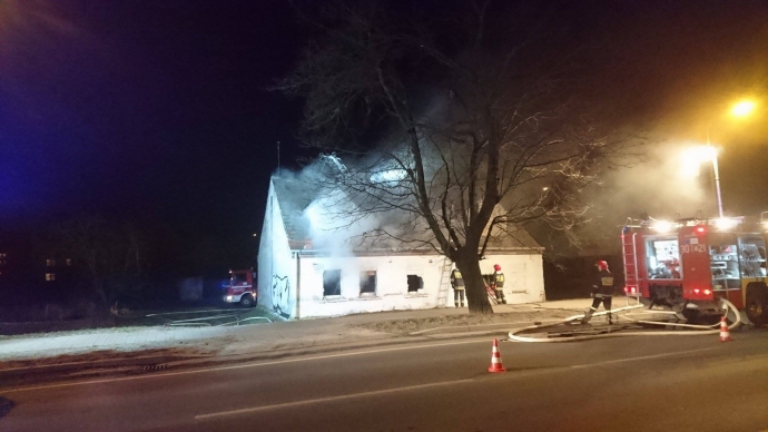 3/5 Pożar domu przy ul. Koniawskiej w Gorzowie