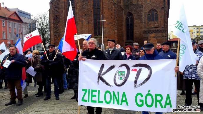 2/14 Demonstracja KOD w Gorzowie