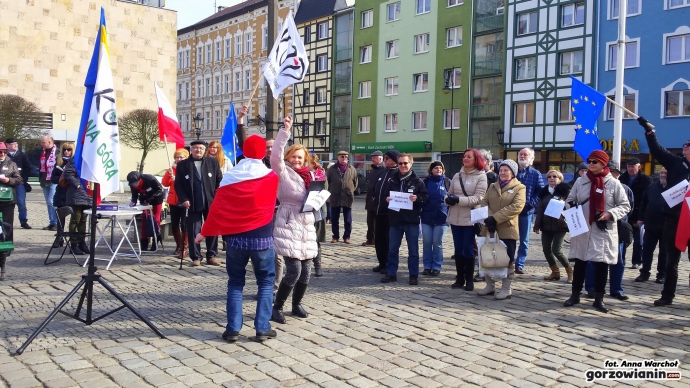 4/14 Demonstracja KOD w Gorzowie