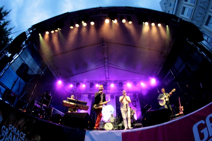 4/9 Cocktail Boys w IV edycji programu Disco Star