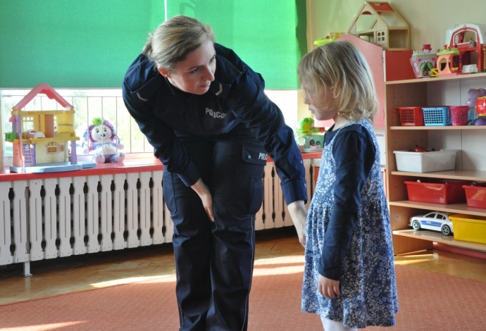 6/9 „Kaski, paski i odblaski”. Spotkanie w przedszkolu 