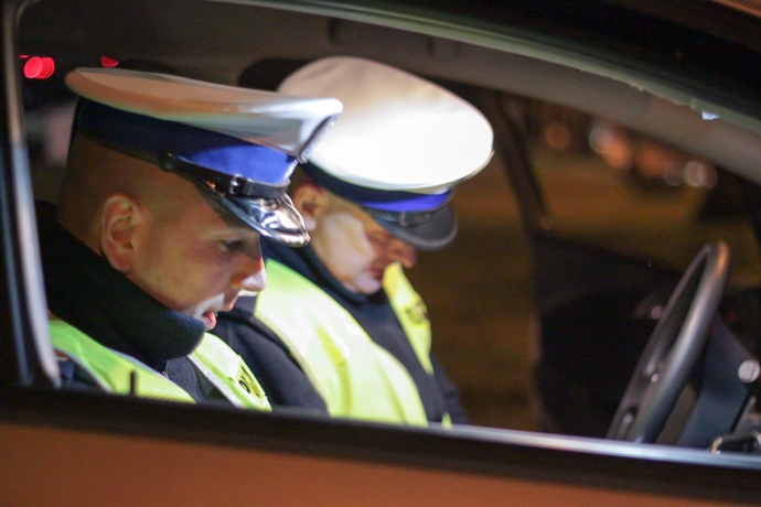 4/10 Nocna akcja policji 