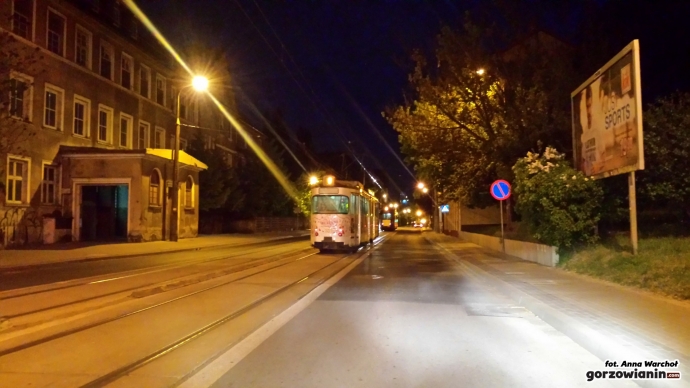 4/6 Na Sikorskiego zerwało trakcję tramwajową