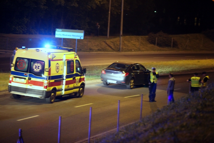 4/6 Mężczyzna skoczył z wiaduktu w Parku Kopernika