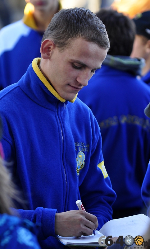 4/40 Powitanie Tomasza Golloba - Indywidualnego Mistrza Świata 2010