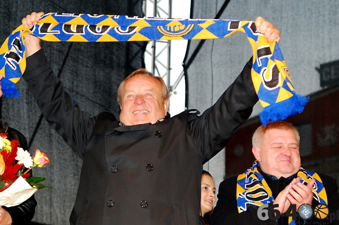 23/40 Powitanie Tomasza Golloba - Indywidualnego Mistrza Świata 2010