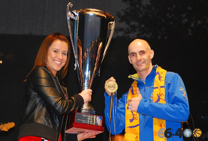 34/40 Powitanie Tomasza Golloba - Indywidualnego Mistrza Świata 2010