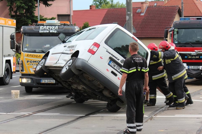 8/10 Zderzenie dwóch volkswagenów