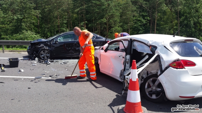 8/14 Poważny wypadek na S3