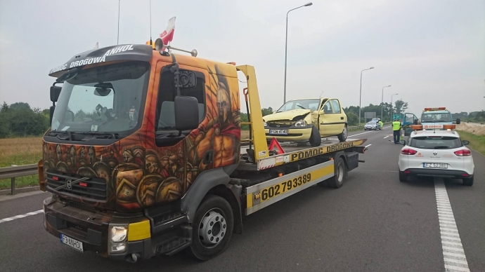 4/7 Wypadek motocykla i opla na S3