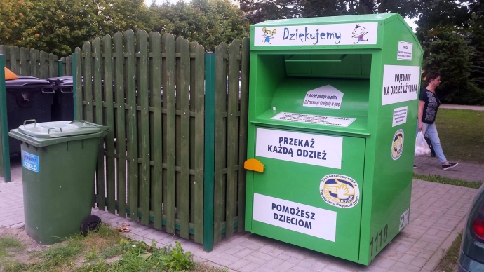 4/4 O jednym takim, co okradał kontener 