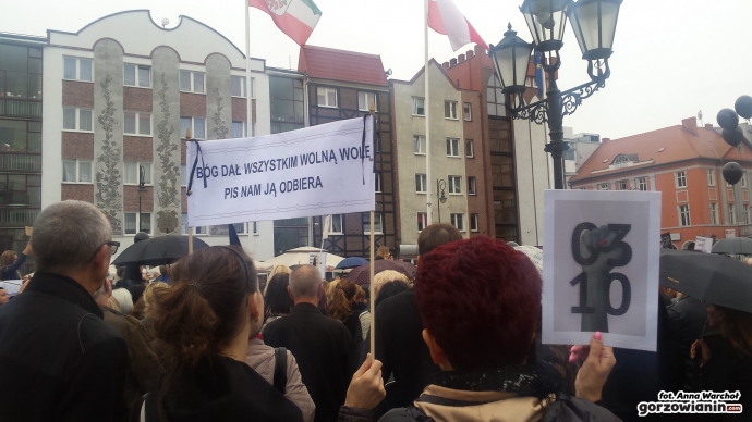 3/28 Czarny protest w Gorzowie