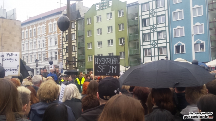 8/28 Czarny protest w Gorzowie