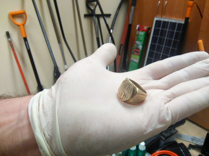 3/8 Mieszkał na działce i okradał sąsiadów