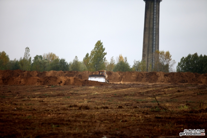 7/7 Biedronka buduje swoje centrum