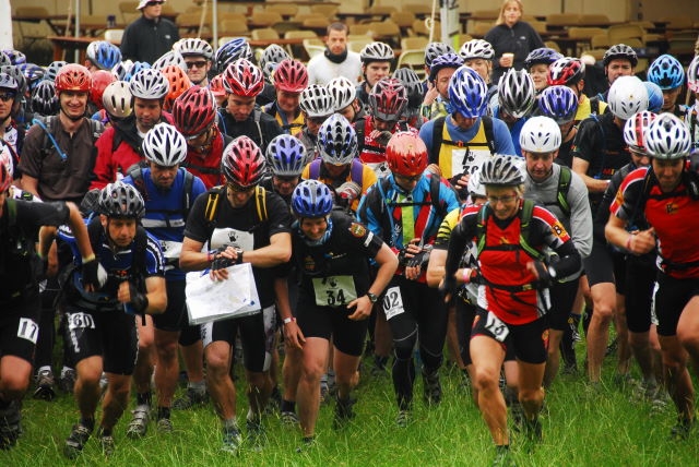 8/13 Dirty Weekend, Szkocja